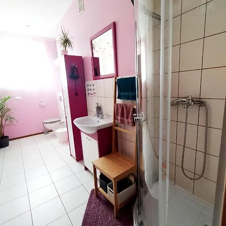 Och!hostel אכסניה